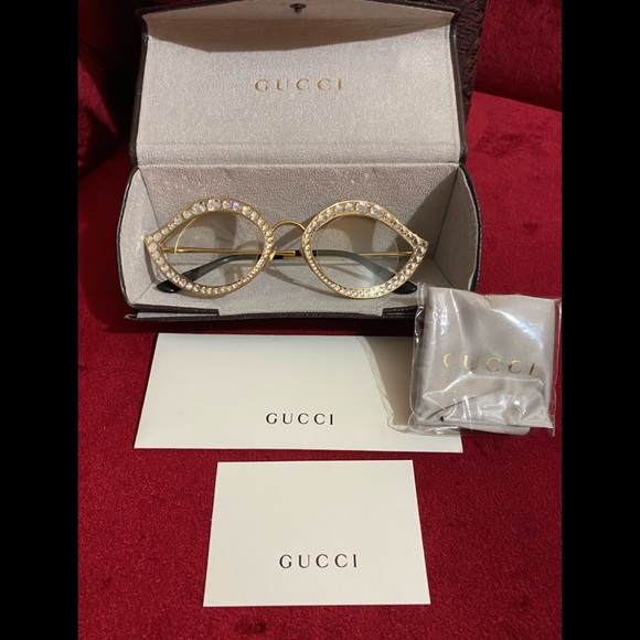 Gucci Bling Cat Eye Glasses (Genuine) - Picture 5 of 6